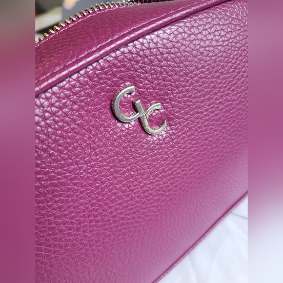 NWT crossbody bag in mulberry - Picture 6 of 6
